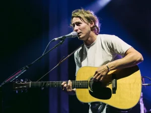 ben howard cardiff castle