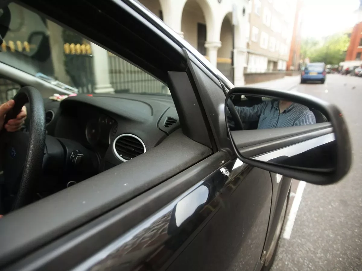 mirror obstruction