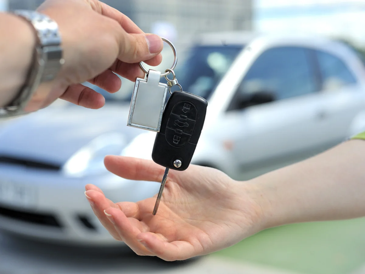 selling cars